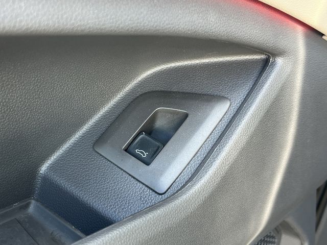 T7 Multivan Life KÜ110TDI Aut PANO MATRIX-LED