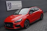 Hyundai I30N PERFORMANCE|FASTBACK|PANORAMA|KAMERA|MEMORY - Hyundai i30 in Düsseldorf