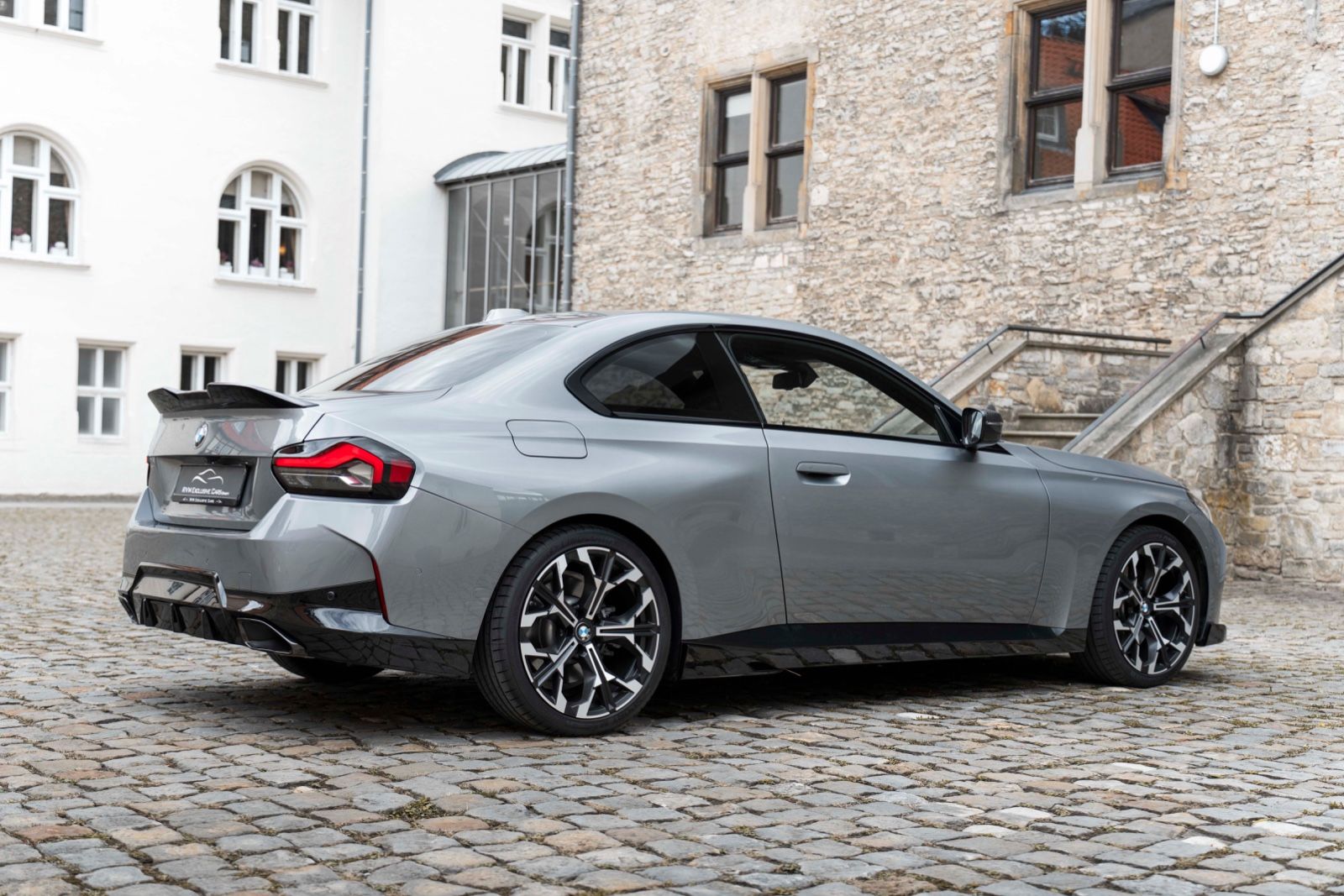 Fahrzeugabbildung BMW 230I M-SPORT KAM CARPLAY LED CARBON H&K M