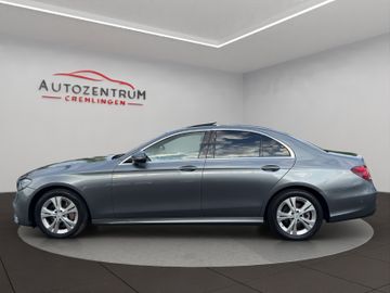 Mercedes E 220 - 8