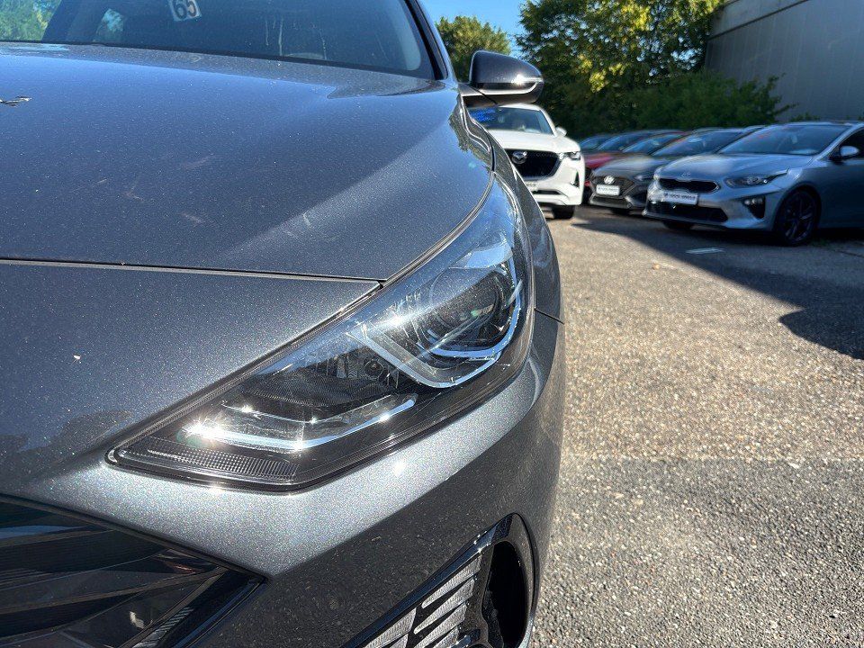 Fahrzeugabbildung Hyundai i30 1.5T 160PS 48V Edition 30