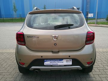 Dacia Sandero II Stepway Celebration 1 Hand