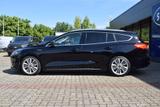 Ford Focus Turnier Vignale Kombi ACC LEDER NAVI KAMER - Ford Focus mit Diesel-Antrieb: Schwarz