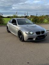 BMW M3 e92  Coupé Frozen grey DKG - BMW M3: E92