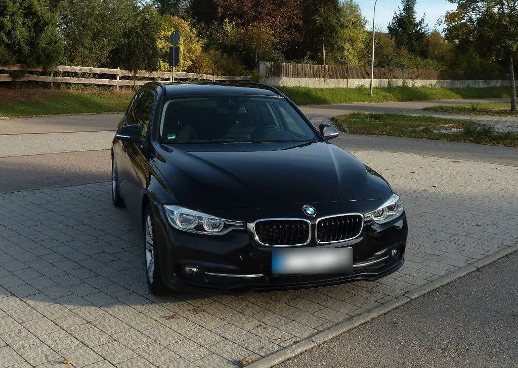 Image of BMW 320