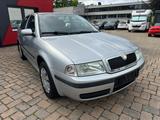 Skoda Octavia Lim. Tour 1.9 101 PS HU neu Klima - Skoda Octavia: 1.9