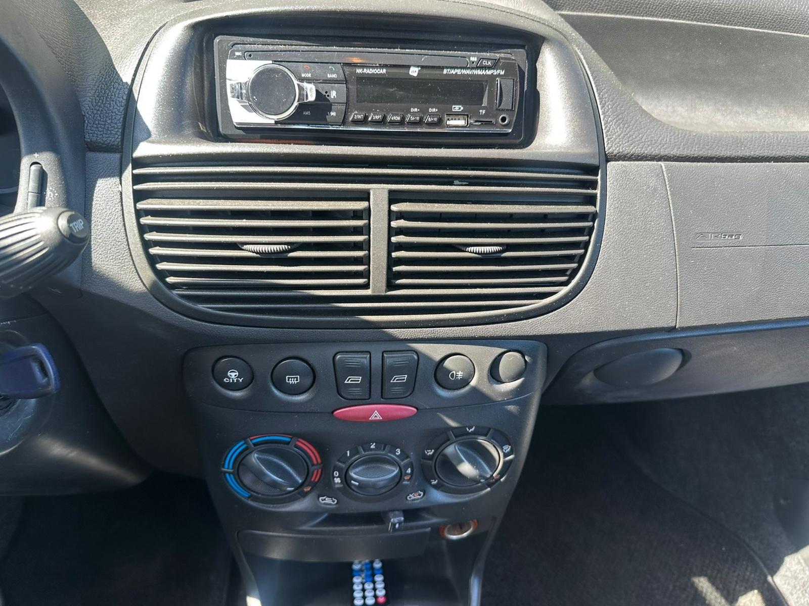 Fiat Punto 1.2 8V Active*TÜV NEU*