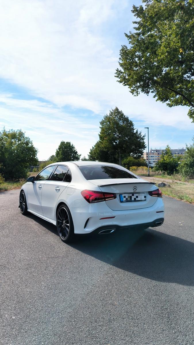 Mercedes-Benz A 250 e AMG-Line, Head-up-Display...