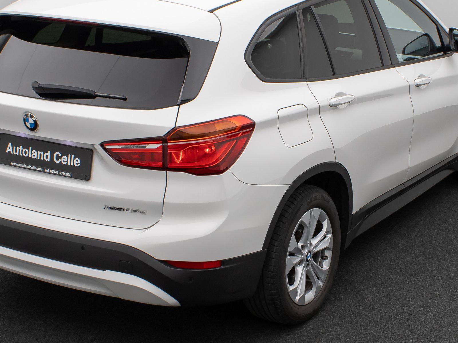 Fahrzeugabbildung BMW X1 xD25e Parkassist DAB Navi Geschwindigkeitsreg