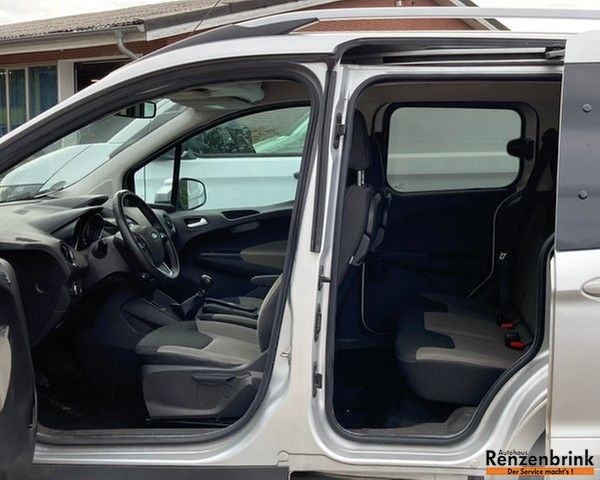 Tourneo Courier Titanium EcoBoost AHK Parkpilot