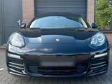 Porsche Panamera 4 - Porsche Panamera in Oberhausen