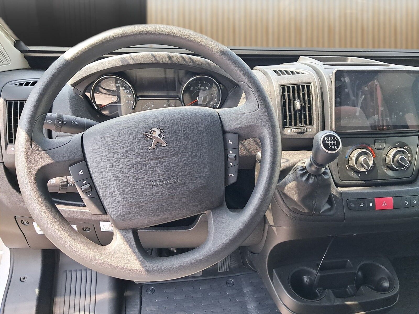 Fahrzeugabbildung Chausson Teilintegriert 724 Etape Line Peugeot 140 PS