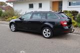 Skoda Octavia Style 2.0 TDI DSG/NAVI/AHK/Xenon - Skoda Octavia Gebrauchtwagen in Karlsruhe