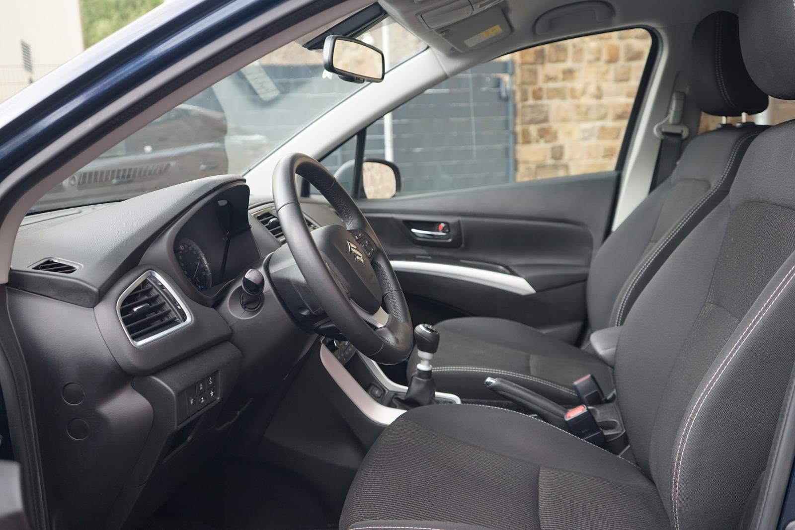 Suzuki SX4 S-Cross 1.4 Boosterjet mHev LED Kamera ACC