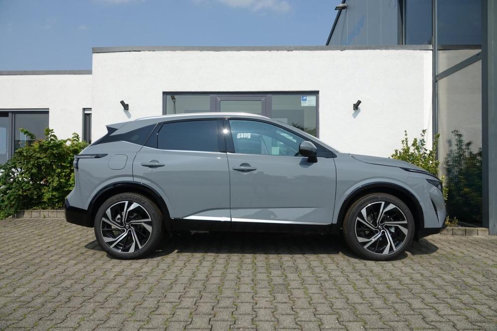 Nissan Qashqai TEKNA+ (plus) ALLRAD BOSE/Panodach/Leder