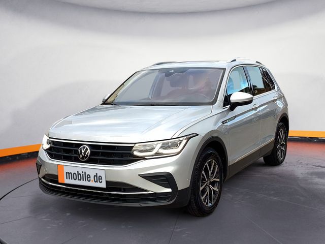 Volkswagen Tiguan Life 1.5 TSI DSG PANO NAV 4xKAM LED DWA P