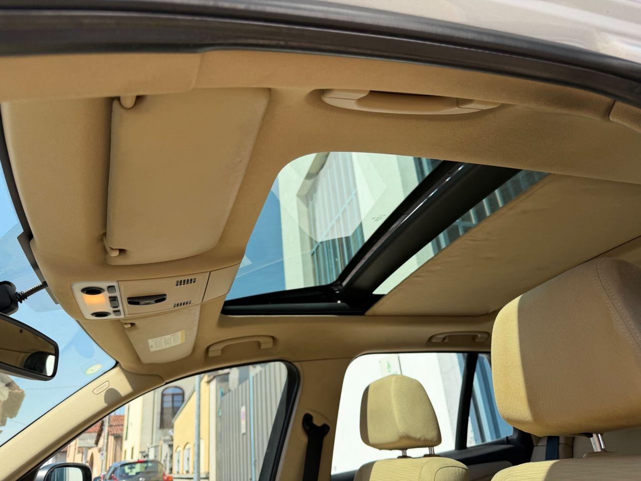 BMW X1 2010 — photo 10