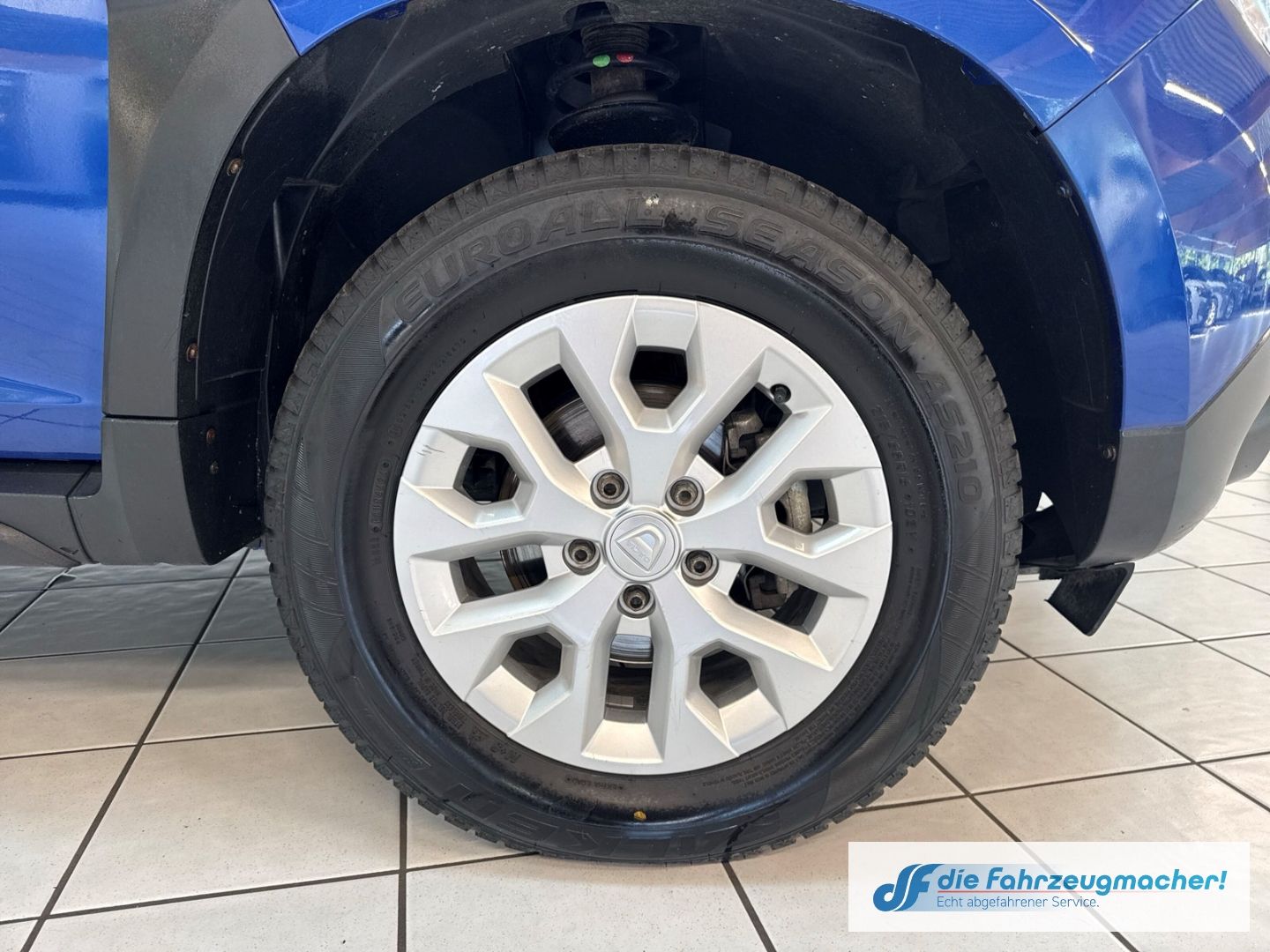 Fahrzeugabbildung Dacia Duster II Comfort 4WD EXPORT SHZ Temp PDC Bergan