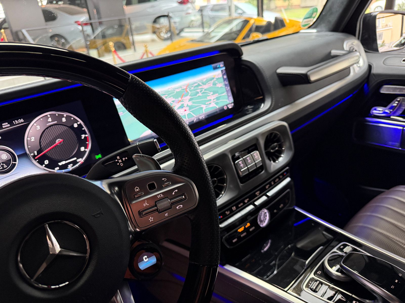 Fahrzeugabbildung Mercedes-Benz G 63 AMG/SUPERIOR/MASSAGE/MANUFAKTUR/