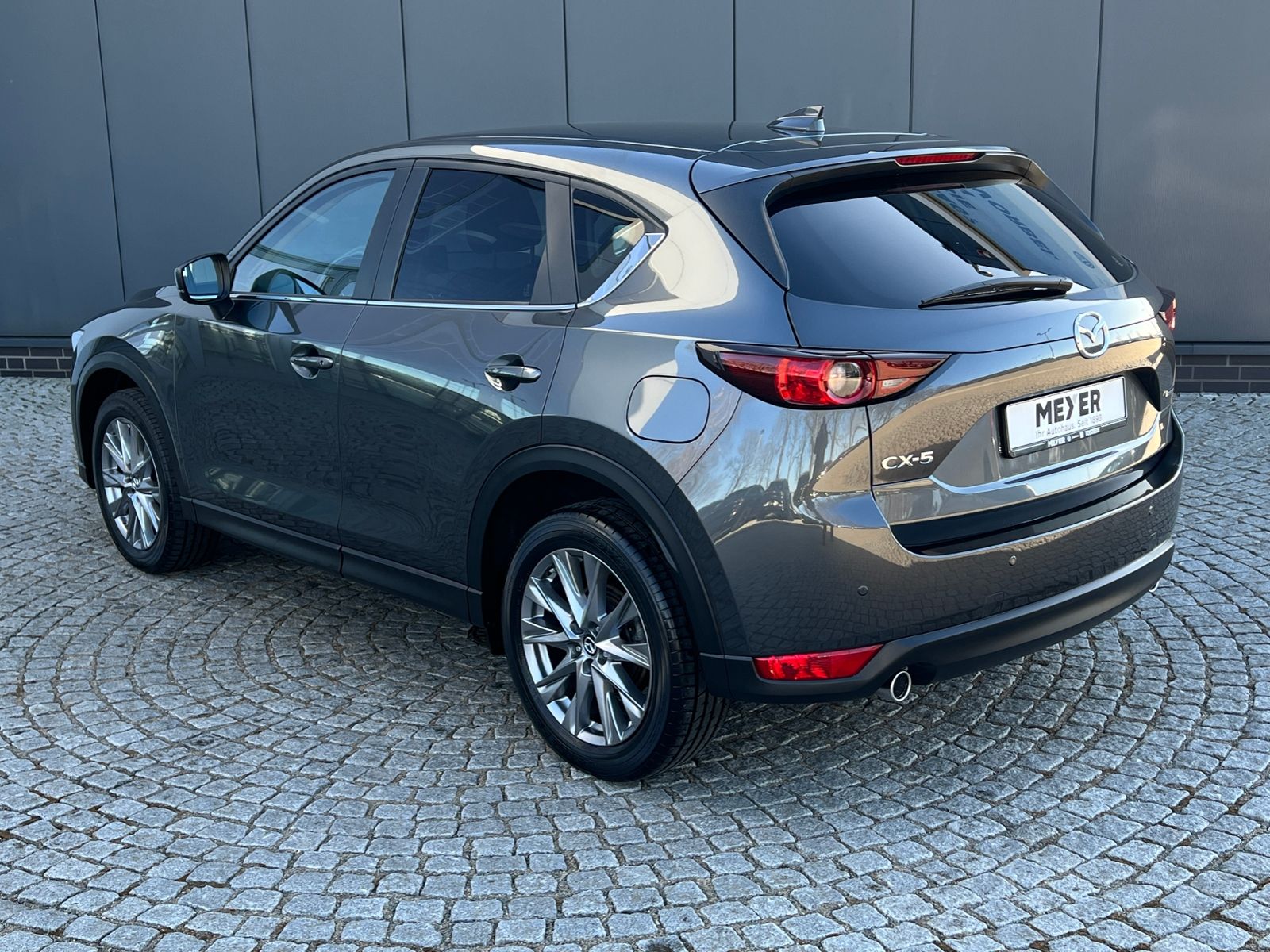 Fahrzeugabbildung Mazda CX-5 Advantage 2.0 SKYACTIV-G 2WD *LED, Navi, Kl