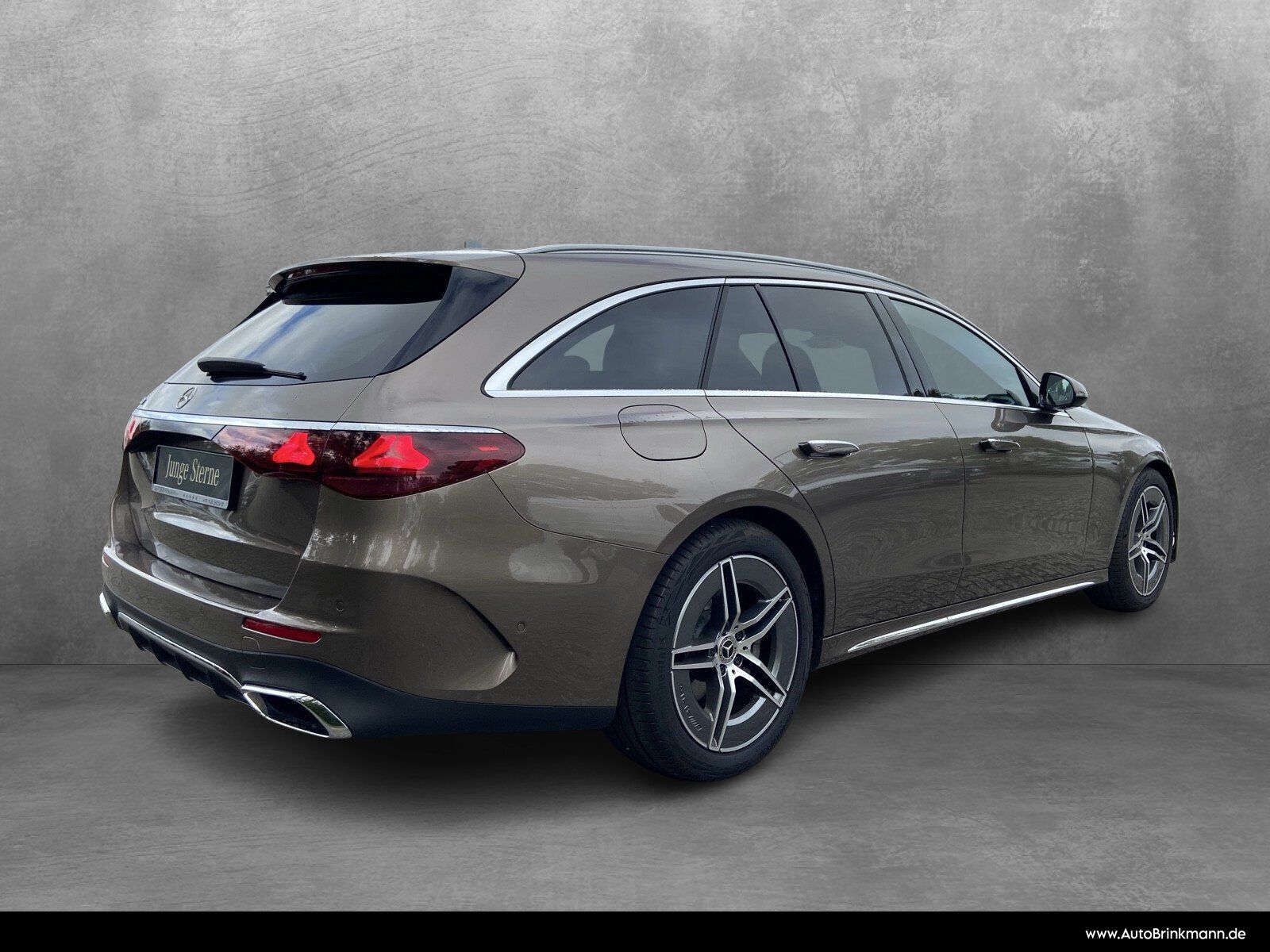 Mercedes-Benz E 220 d T AMG-LINE AHK DISTRONIC LED KAMERA TOTW foto 3