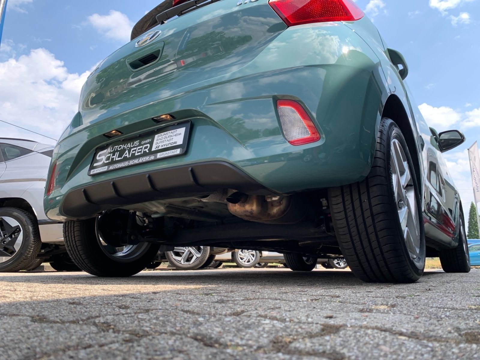 Fahrzeugabbildung Hyundai i10 1.0 Edition 30 1 Hand 8xbereift