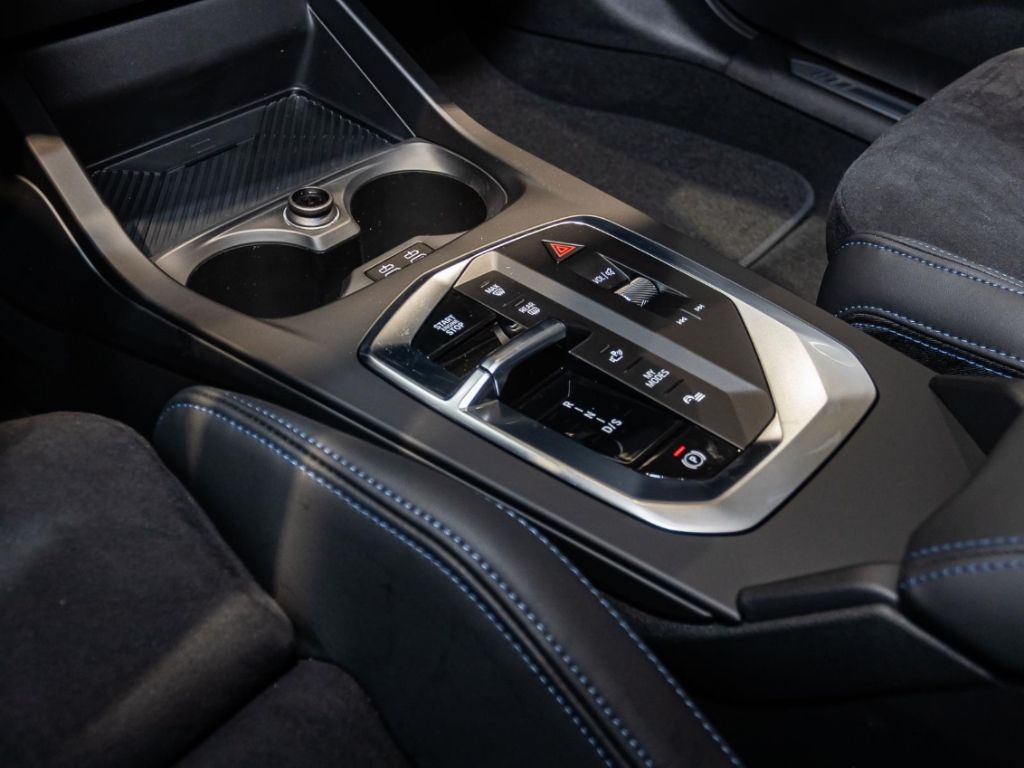 BMW 220 - Bild 10