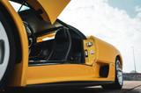 Lamborghini 6.0 VT *MATCHING NUMBERS/PRESS CAR/NO. 1 OF 343* - Lamborghini Diablo mit Benzin-Antrieb