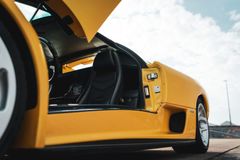 Fahrzeugabbildung Lamborghini 6.0 VT *MATCHING NUMBERS/PRESS CAR/NO. 1 OF 343*