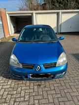Renault Clio 1.2 - Renault Clio mit Benzin-Antrieb: Sportwagen