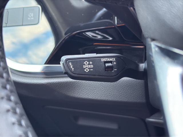 Audi Q3 35 TDI S-Tronic*LED*NAVI*ACC*LANE*SIDE*TOP