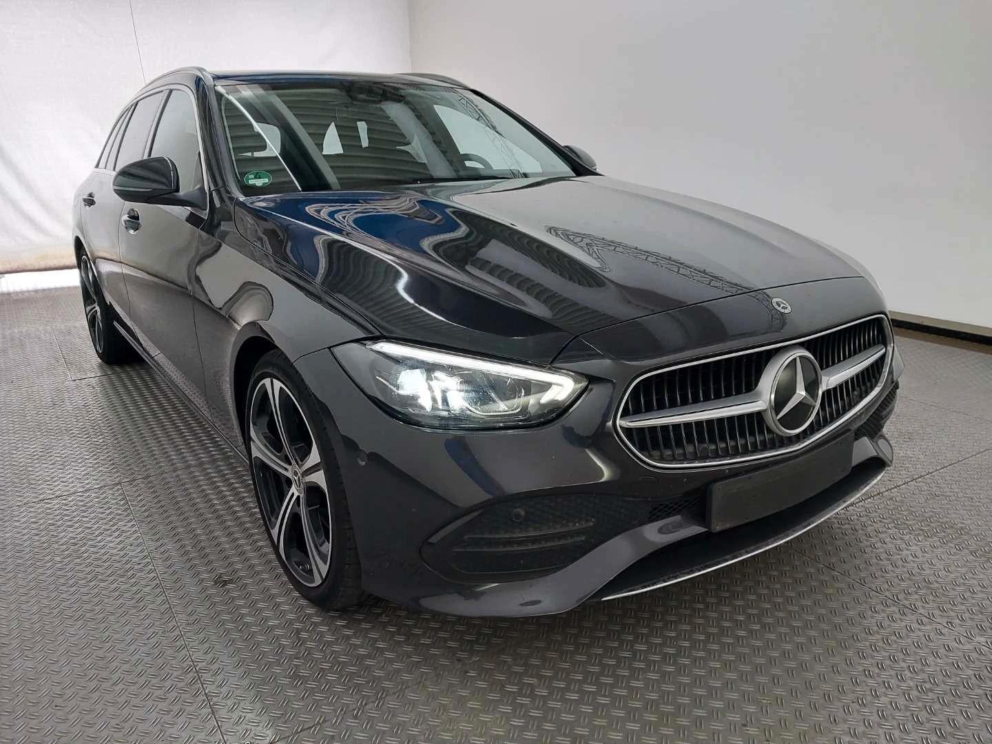 Mercedes-Benz C 200d T HIGH&BUSINESS/AVANTGARDE/PANO/BURMESTER