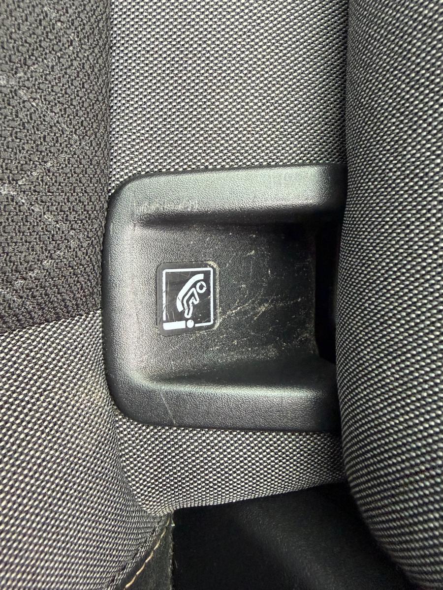 Opel Grandland Innovation/Navi/LED/Leder/Keyless/Pano