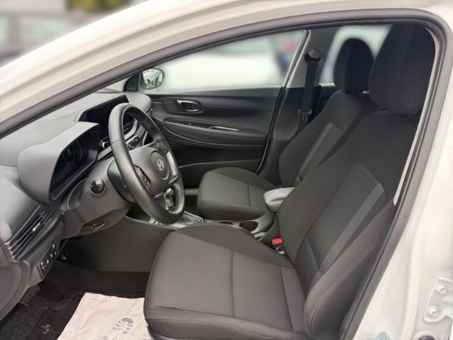 Fahrzeugabbildung Hyundai i20 Trend Mild-Hybrid +KLIMA+NAVI+PDC+RFK+UVM+