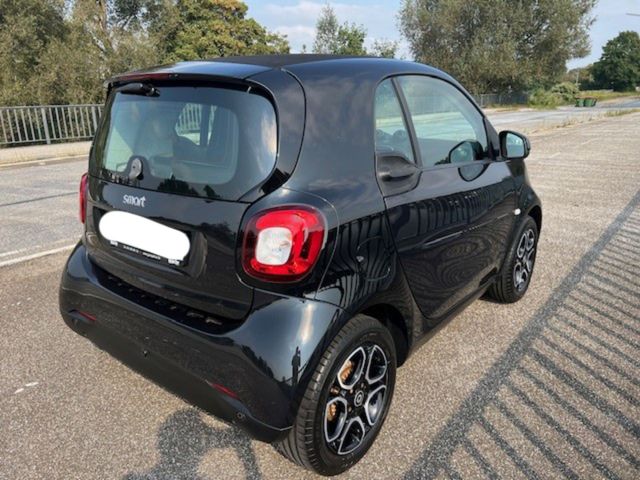 Smart Fortwo 453 prime Bauj.2019 Autom.nur...