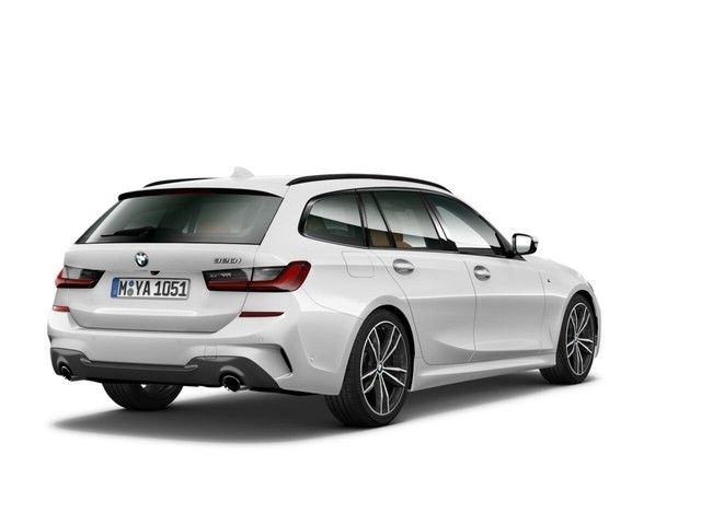 BMW 320, 2022 — 2