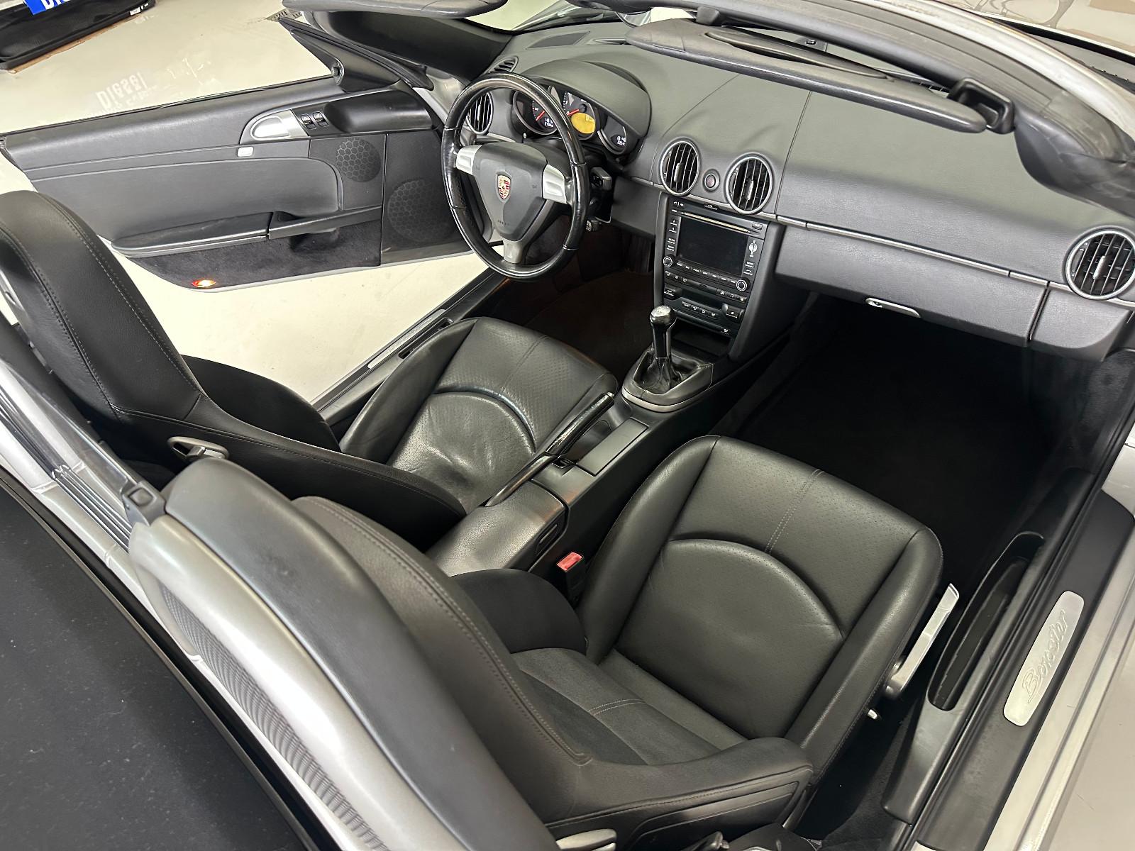 Porsche Boxster 987 2.9 256 ch BVM / Bi-Xénon / PCM / Jantes Carrera 19"