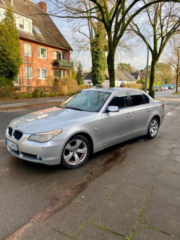 BMW 520i 2.2 Motor  177ps