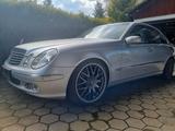 Mercedes-Benz W211 E240 Elegance mit Sportfahrwerk 2.HD - Mercedes-Benz E 240: W211