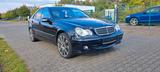 Mercedes-Benz C 230 AVANTGARDE - schwarze Mercedes-Benz C 230