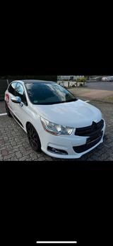 Citroën Citrën C4 HDI 1,6 Diesel - Citroën C4 mit Diesel-Antrieb: 1.6