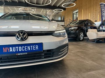 Volkswagen Golf *1.HAND*19%MWST*TEMPO*AHK*LED*