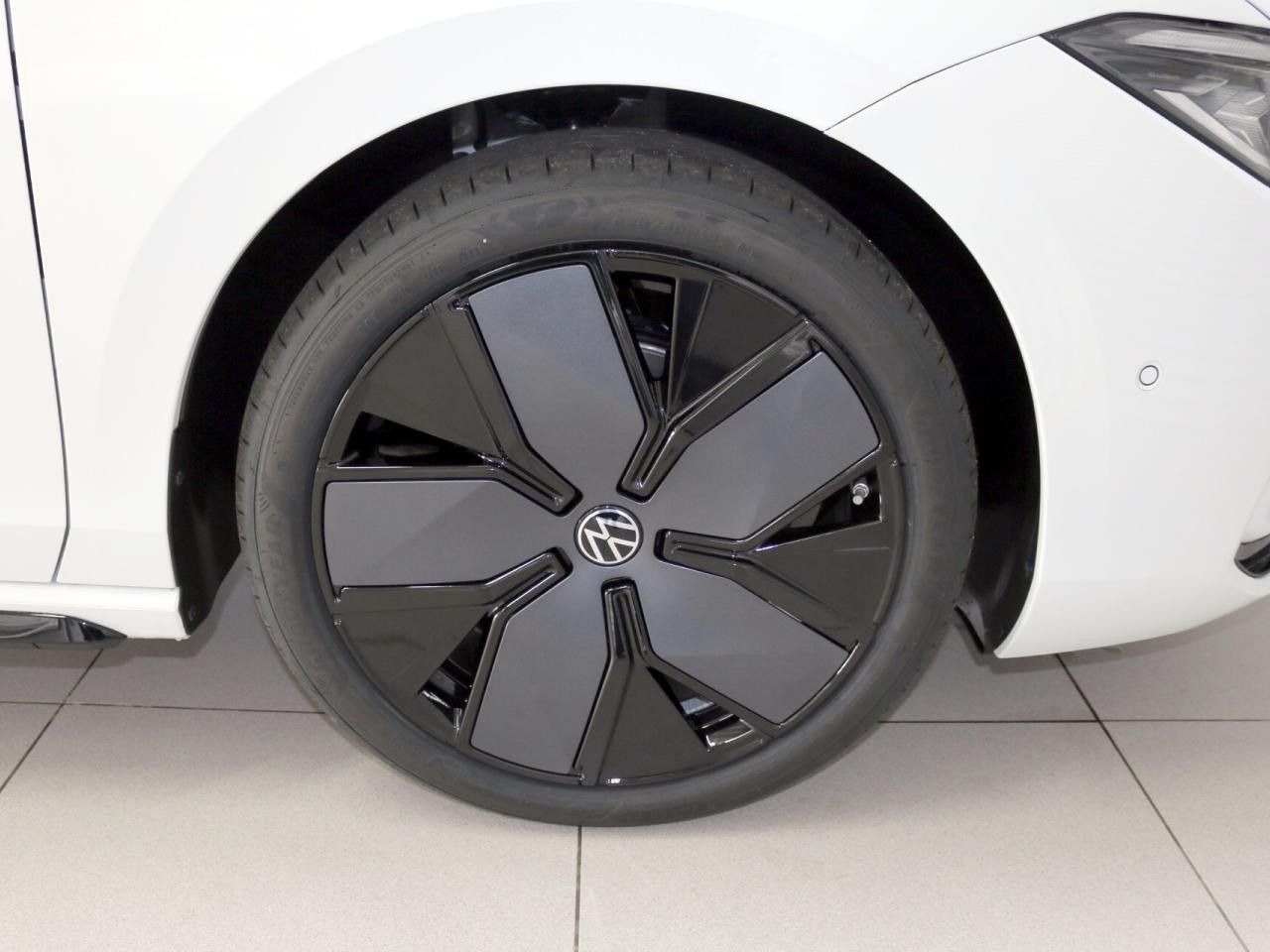 Volkswagen Passat Variant - Bild 8