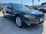 BMW 320d touring/Automatik/Tüv-Neu/Leder/ - BMW 320 aus 2010: Kombi, 320d