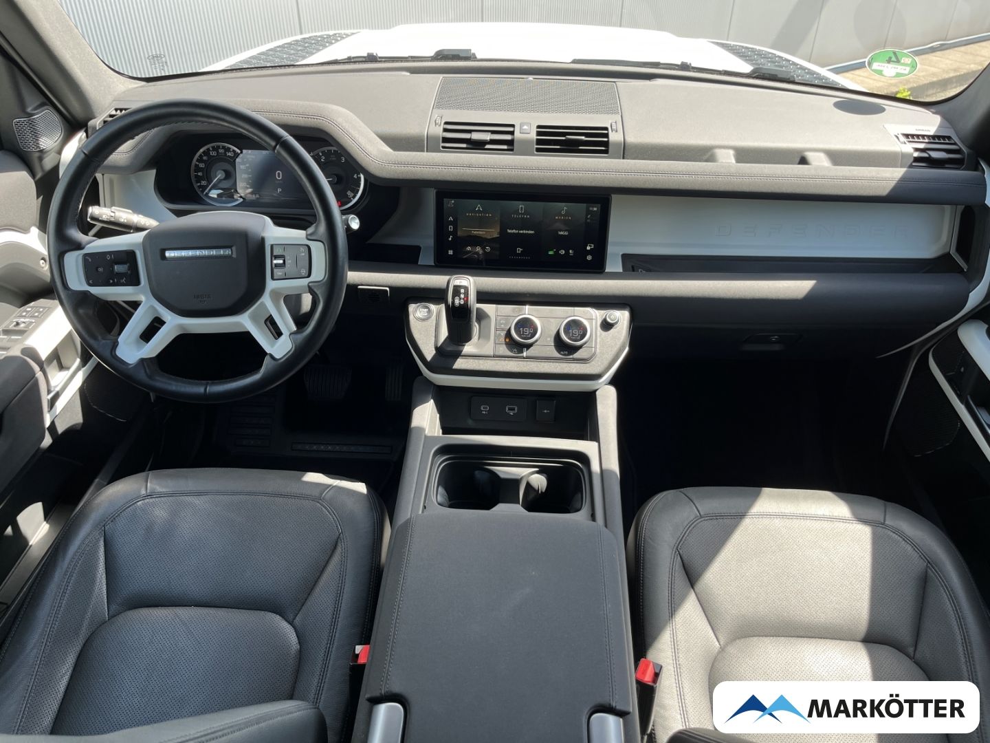 Land Rover Defender 110 D250 SE Black Pack/Pano/Memory imagem 2