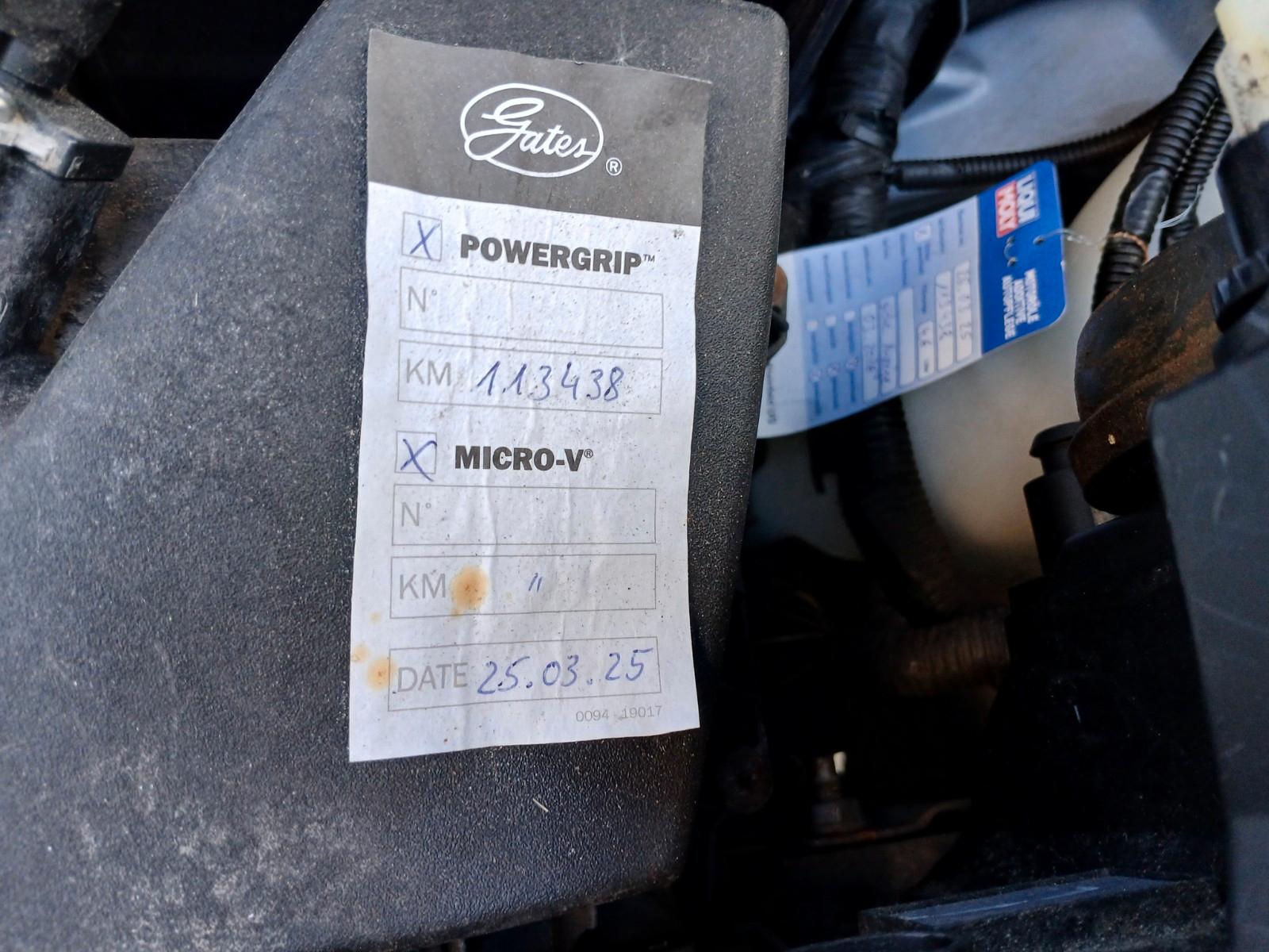 Ford EcoSport 2015 — photo 12