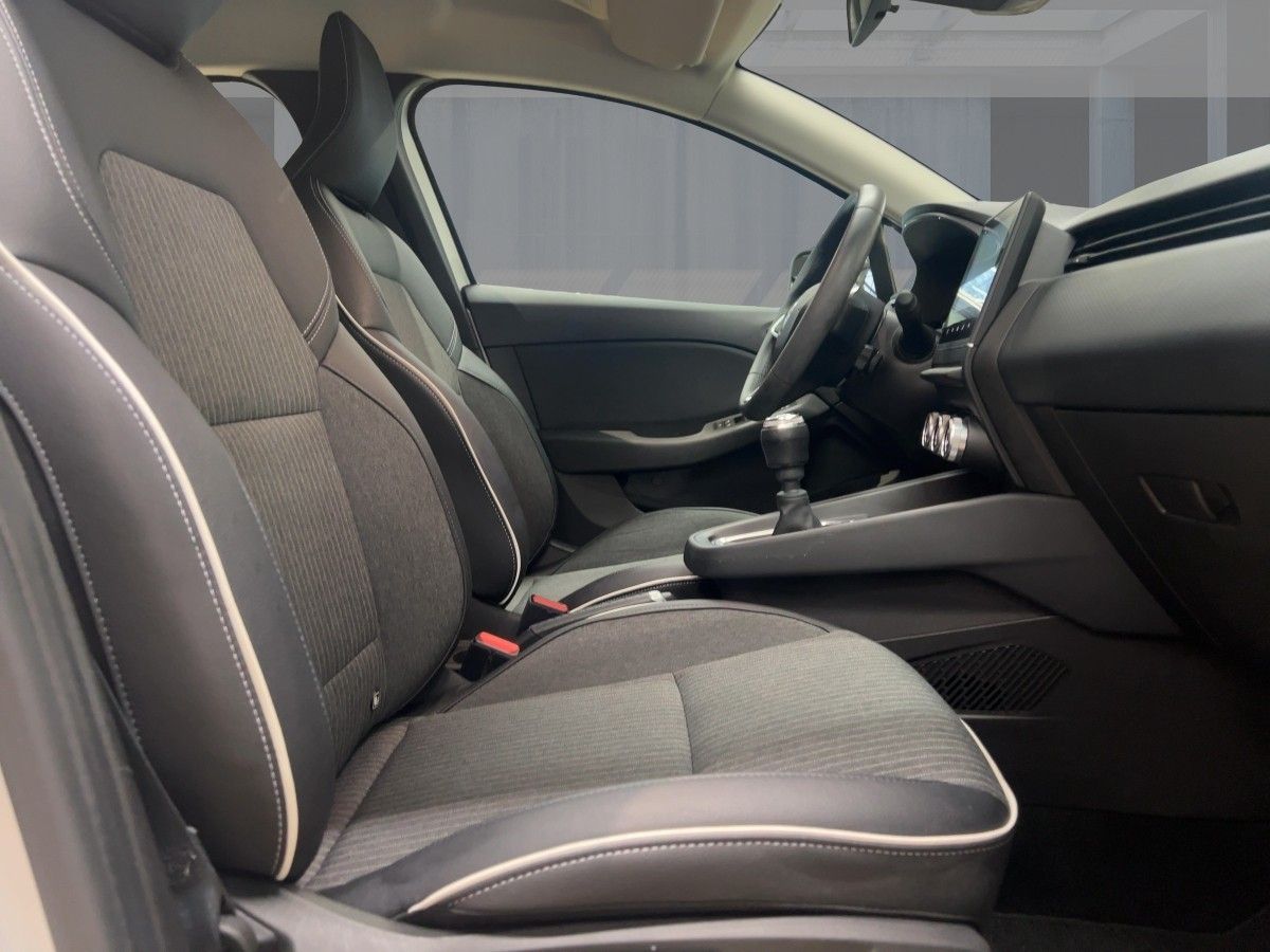 Renault Clio - Bild 8