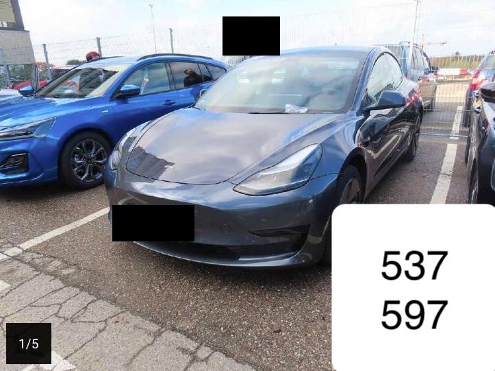 Tesla Model 3 LED Wärmepumpe Ryzen Shanghai Autopilot3
