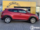 Hyundai Tucson 1.6 Advantage 4WD PDC SHZ KAMERA NAVI - rote Hyundai TUCSON