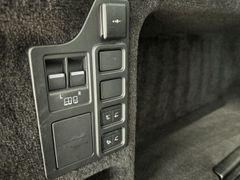 Foto Nummer 16: LAND ROVER Discovery